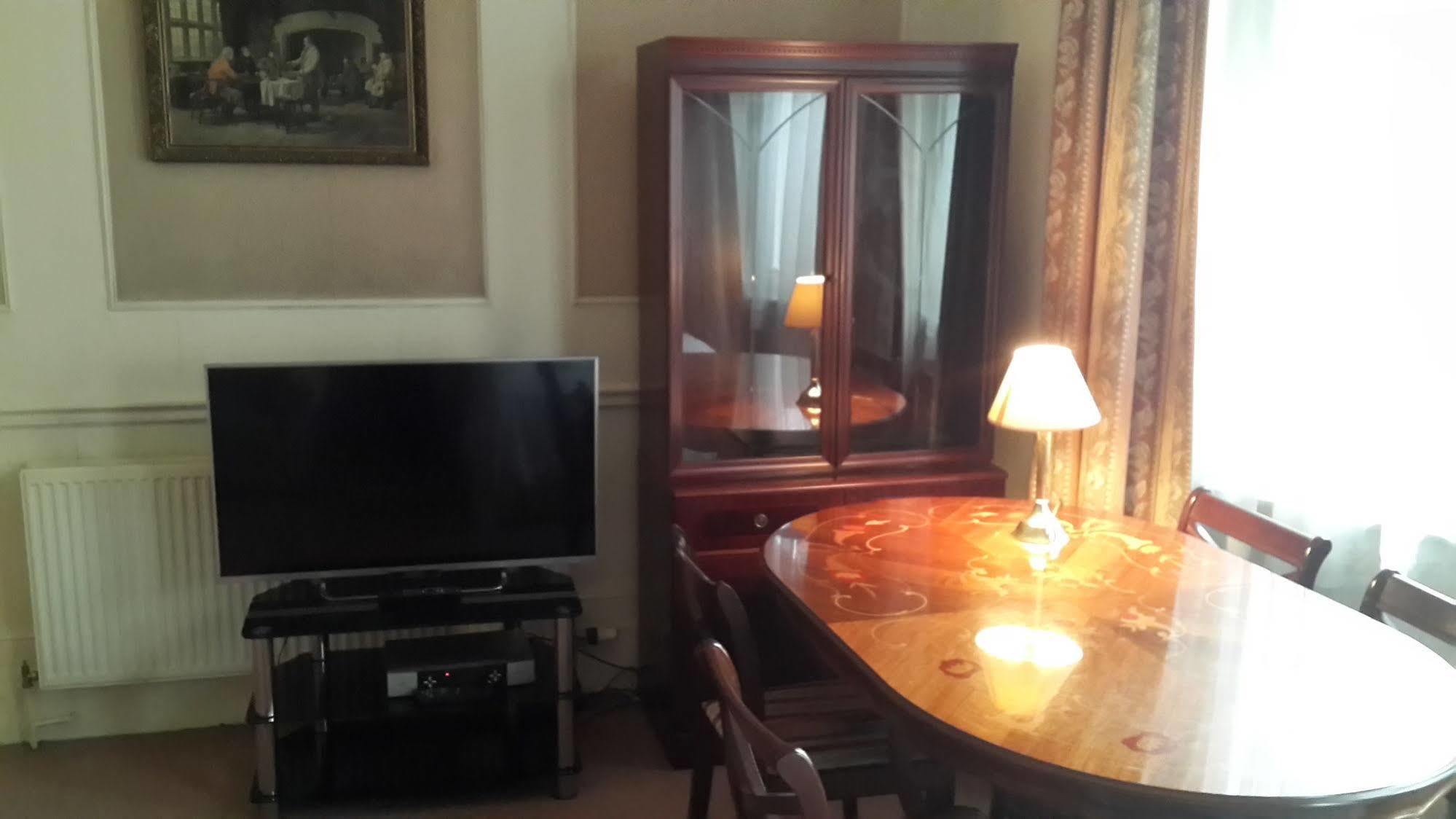 Kensingtoncourt Aparthotel Лондон Екстериор снимка